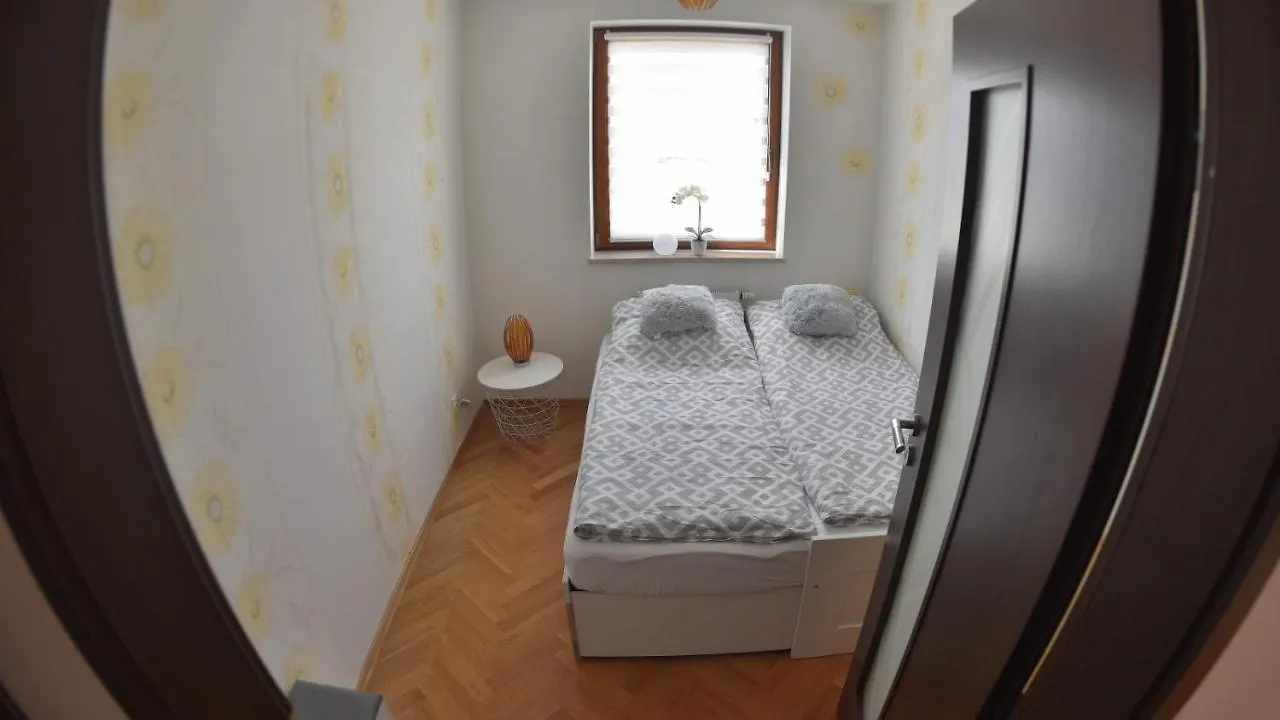 Lux Apartament Oliwa Park Gdansk Przymorze Blisko Plaza Jelitkowo I Sopot 0*,  Poland